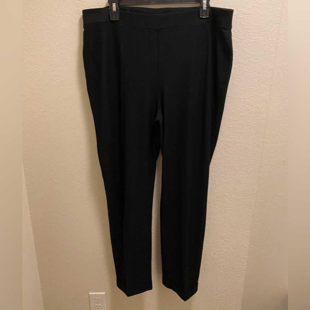 Travelers By Chico's Black Pull On Cuffed Pants Size Large (2)